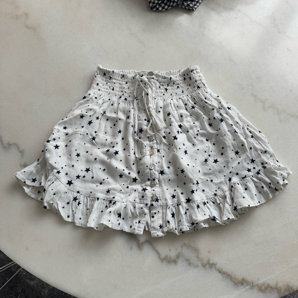 Olivaceous White Star Mini Skirt
